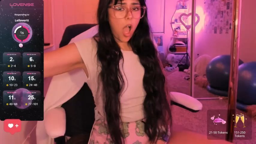 Evie-Luna live cam screenshot female from United States on ReplayHer – Replays, Highlights & Live Cams — screenshot #1